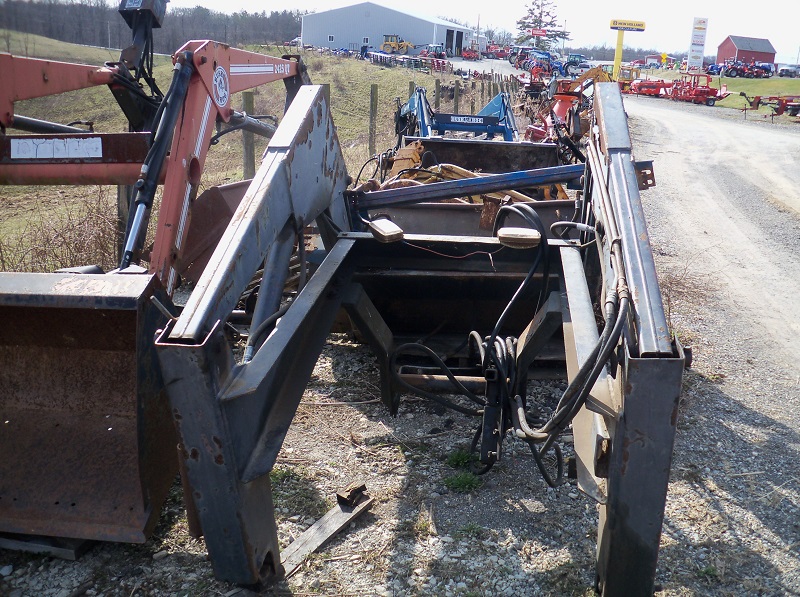 used ameriquip 7040 loader for sale at baker and sons in ohio