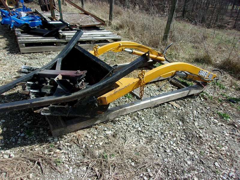 used Kelley 400 loader at Baker & Sons Equipment in Ohio