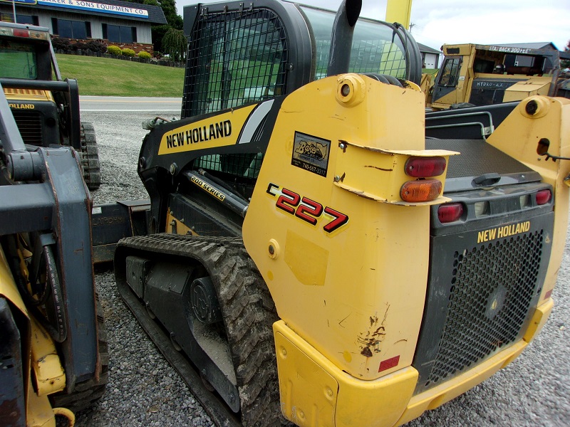 2015 new holland c227 track skidsteer in stock at baker and sons equipment in ohio