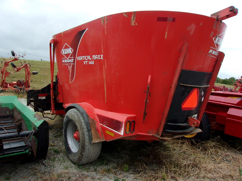 used kuhn knight vt144 tmr mixer in stock at baker and sons equipment in ohio
