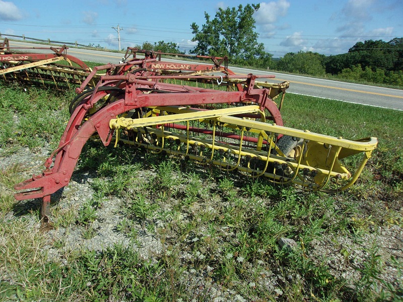 used New Holland 256 rake for sale at Baker & Sons Equipment in Ohio