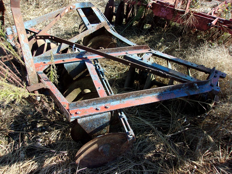 used three point disc for sale at baker and sons equipment in ohio