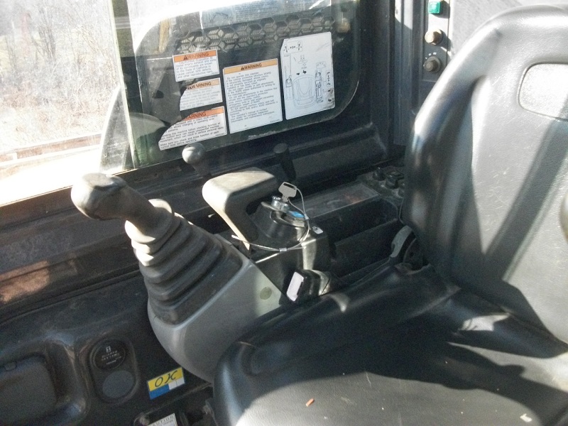 2005 new holland eh50.b midi excavator for sale at baker and sons equipment in ohio