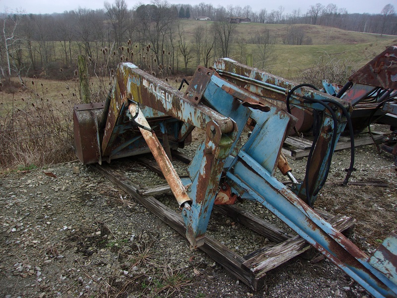 used Allied loader for sale at Baker & Sons Equipment in Ohio