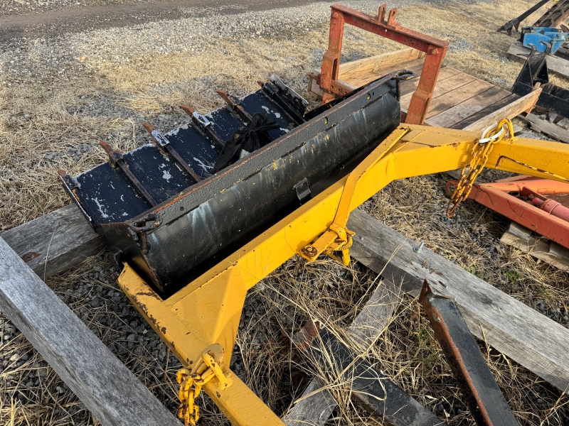 Used Kelley 400 loader in stock at Baker and Sons Equipment in Ohio