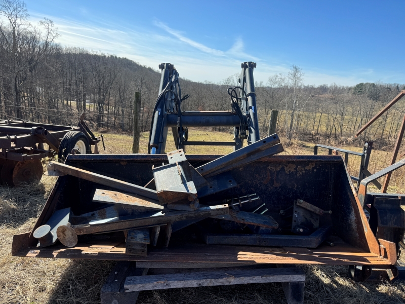 Used Allied 695 front end loader for sale at Baker & Sons