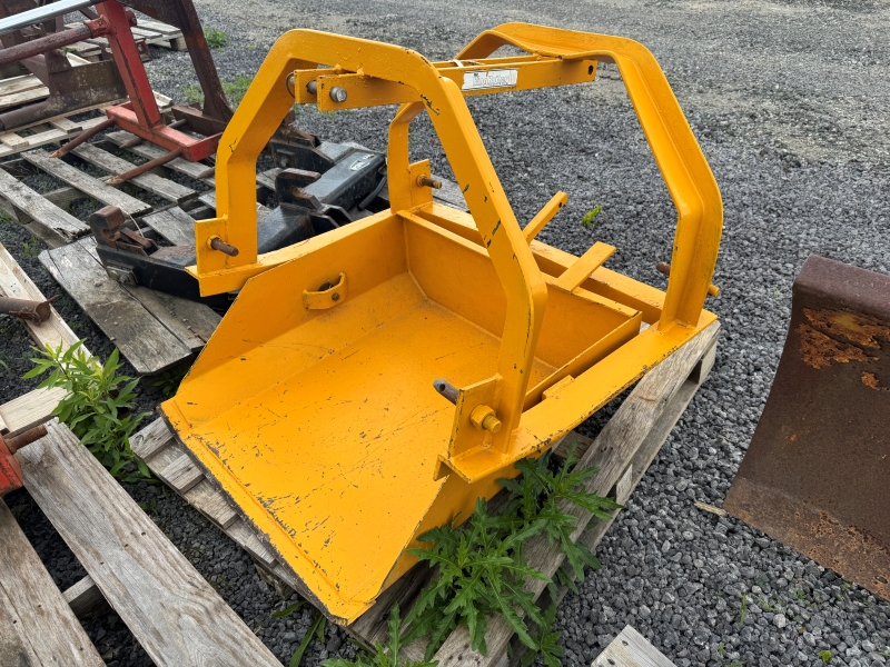 Used KingKutter scoop for sale at Baker & Sons Equipment in Ohio