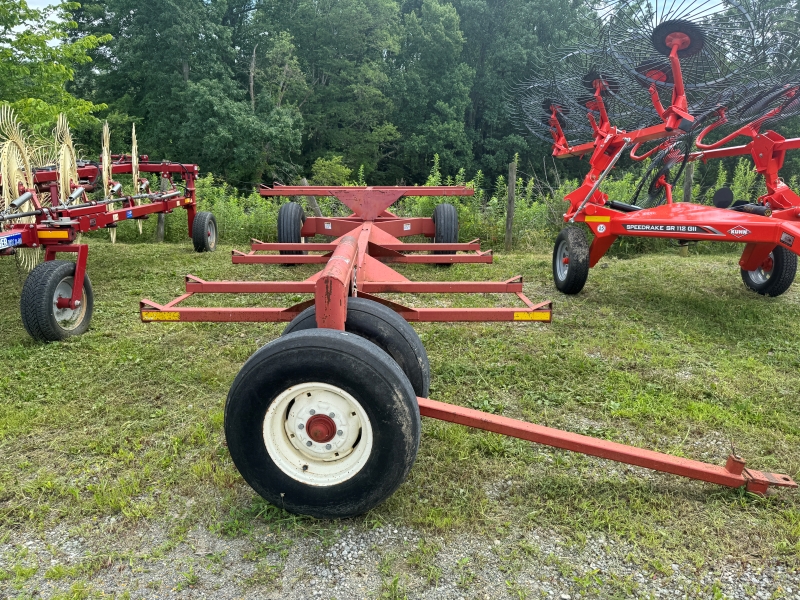 Used H&S BT6 bale wagon for sale at Baker & Sons Equipment in Ohio