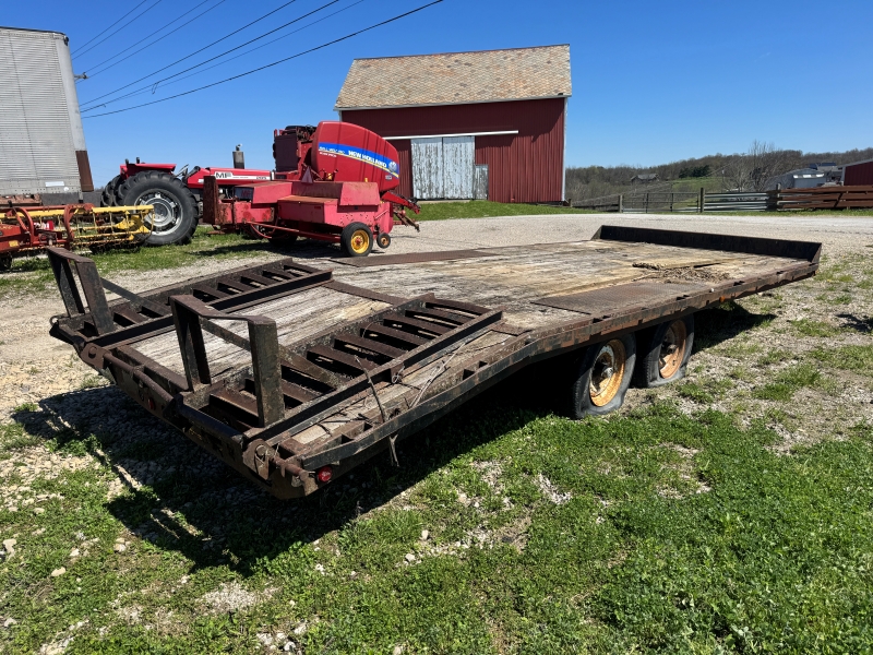 2001 Pequea 1018DO trailer at Baker & Sons Equipment in Ohio