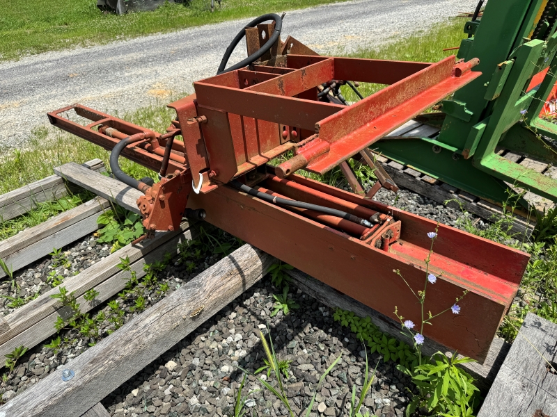 Used Shaver HD8 post driver at Baker & Sons Equipment in Ohio