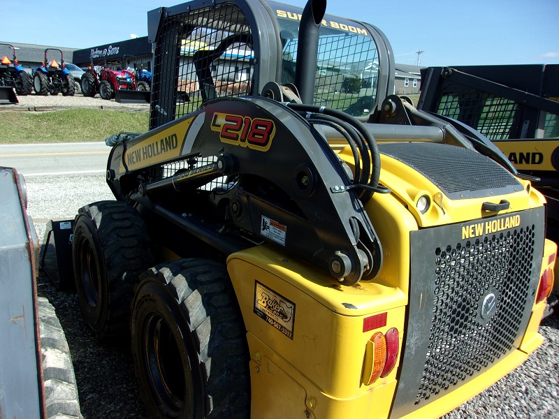 2017 new holland l218 skidsteer for sale at baker & sons in ohio