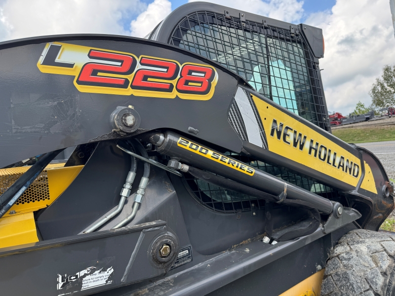 2015 New Holland L228 skidsteer in stock at Baker & Sons Equipment in Ohio