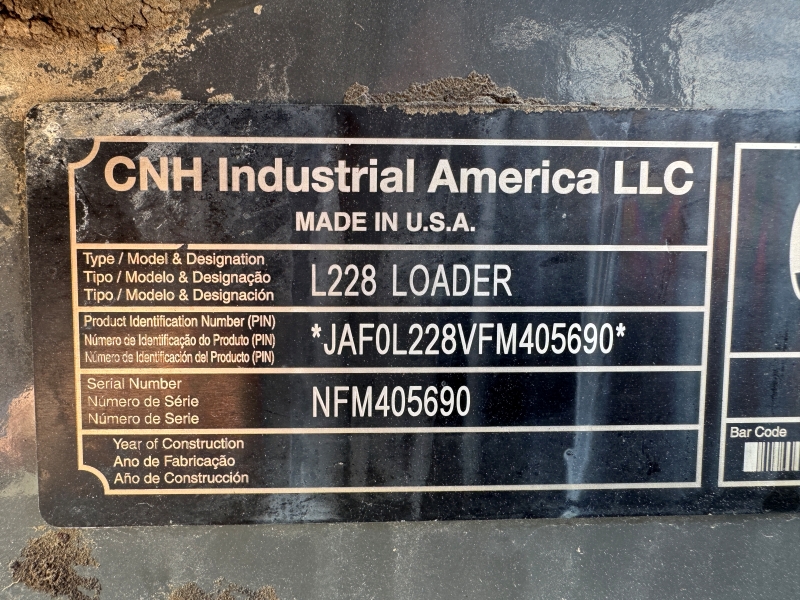 2015 New Holland L228 skidsteer in stock at Baker & Sons Equipment in Ohio