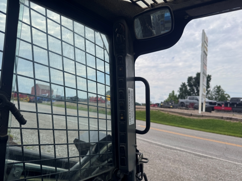 2015 New Holland L228 skidsteer in stock at Baker & Sons Equipment in Ohio