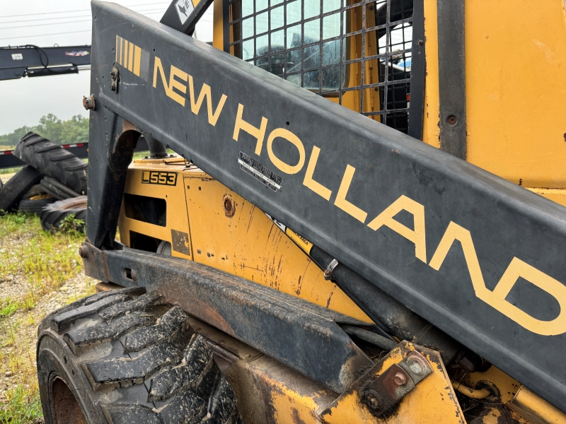 1992 New Holland L553 skidsteer in stock at Baker & Sons Equipment in Ohio