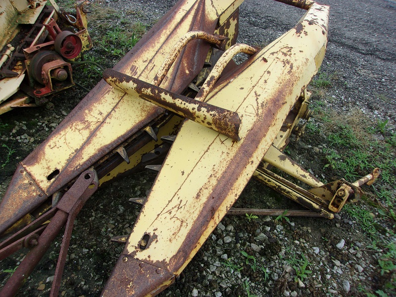 used New Holland 717R1 corn chopper head at Baker & Sons Equipment in Ohio