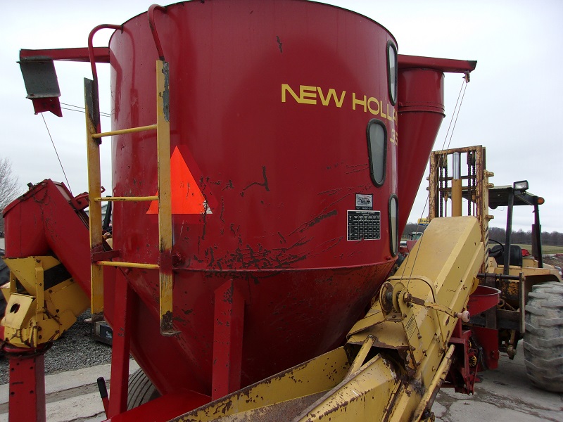 this used new holland 355 grinder mixer is for sale at baker & sons in ohio