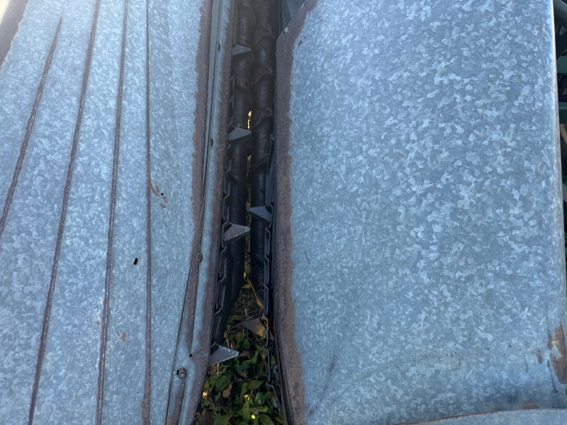 Used New Idea 323 picker for sale at Baker & Sons Equipment in Ohio