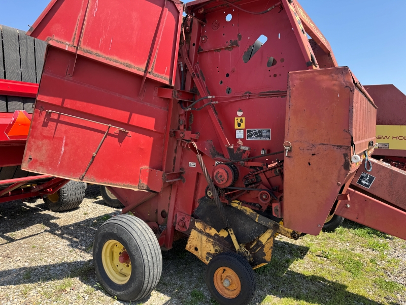 1993 new holland 640 round baler in stock at baker & sons equipment in ohio