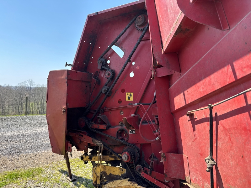 1993 new holland 640 round baler in stock at baker & sons equipment in ohio