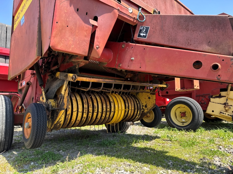 1993 new holland 640 round baler in stock at baker & sons equipment in ohio