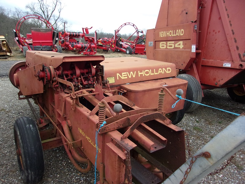 used new holland 275 square baler for sale at baker & sons equipment in ohio