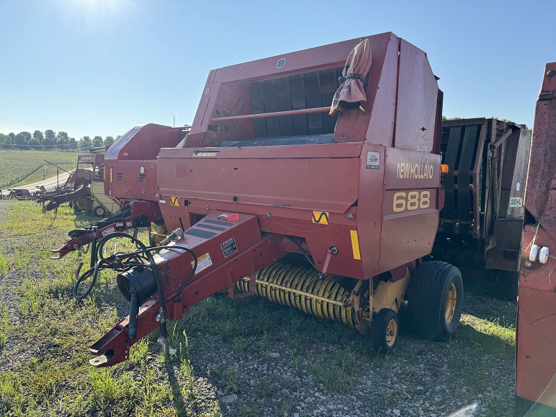 2000 New Holland 688 round baler for sale at Baker and Sons Equipment in Ohio