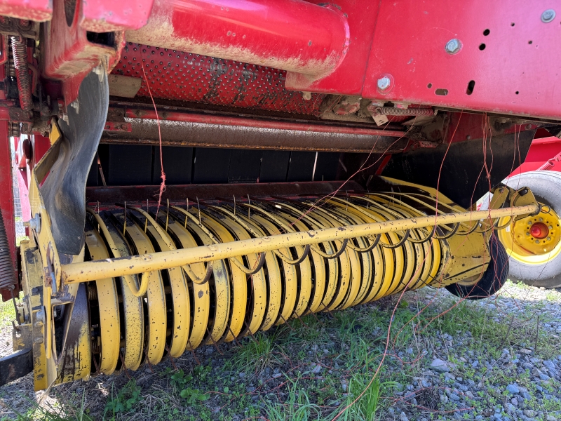 2000 New Holland 688 round baler for sale at Baker and Sons Equipment in Ohio