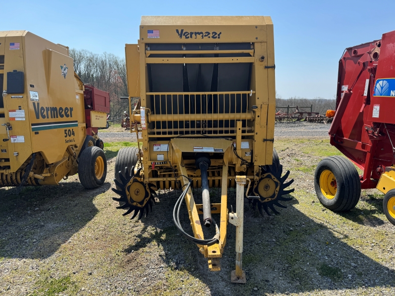 1994 Vermeer 504IS round baler at Baker & Sons Equipment in Ohio