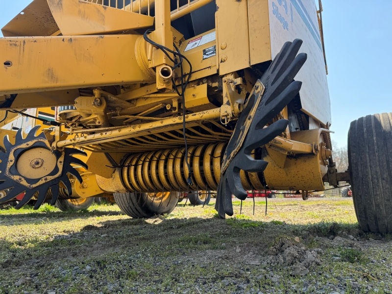 1994 Vermeer 504IS round baler at Baker & Sons Equipment in Ohio