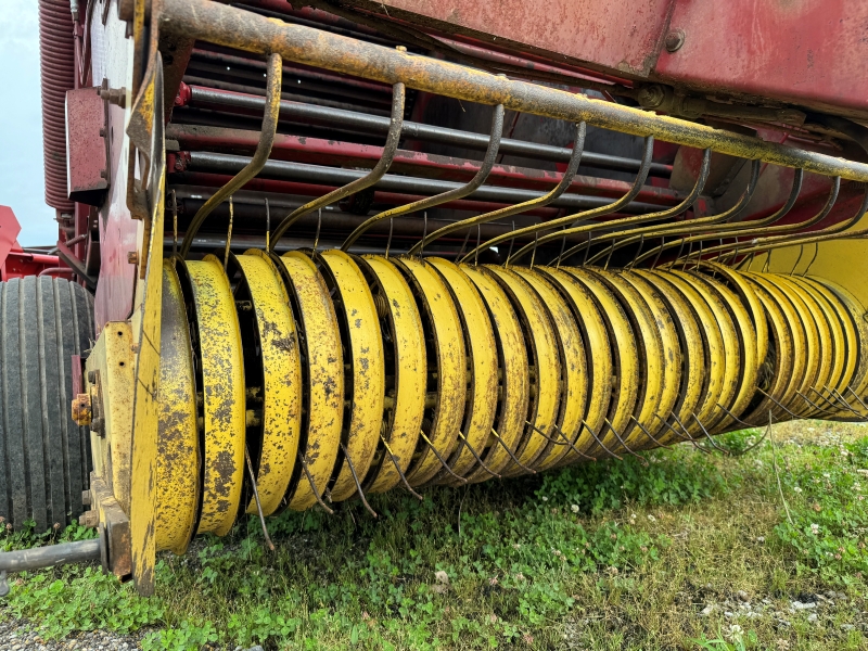 1979 New Holland 851 round baler at Baker & Sons Equipment in Ohio