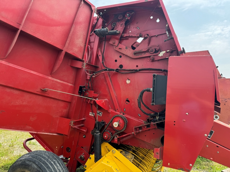 2001 New Holland 648 round baler for sale at Baker and Sons Equipment in Ohio