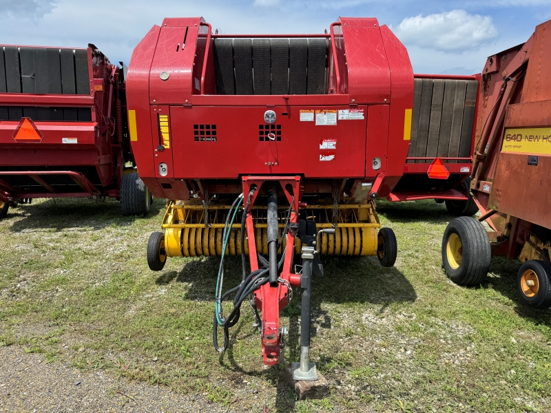 2012 New Holland BR7060 round baler at Baker and Sons Equipment in Ohio