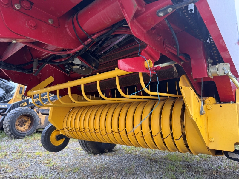 2018 New Holland RB450U round baler at Baker and Sons Equipment in Ohio