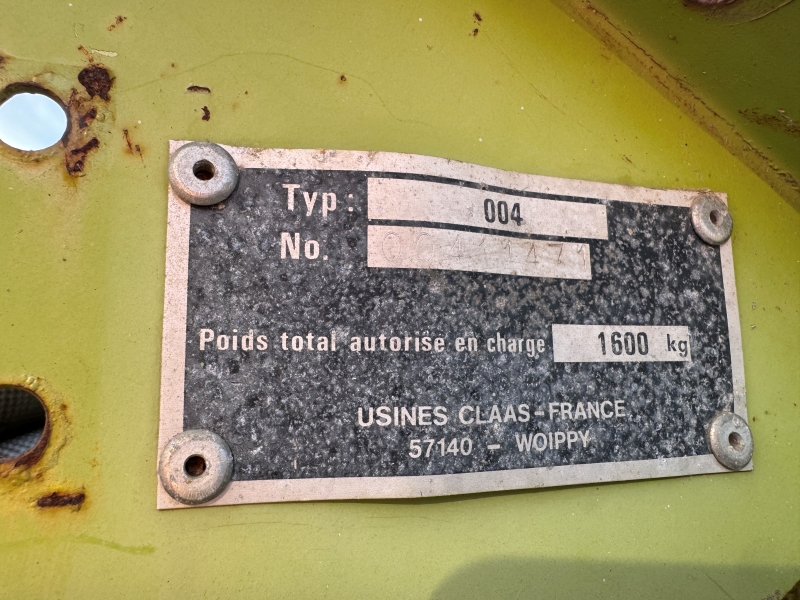 Used Class 44S round baler at Baker &amp; Sons Equipment in Ohio