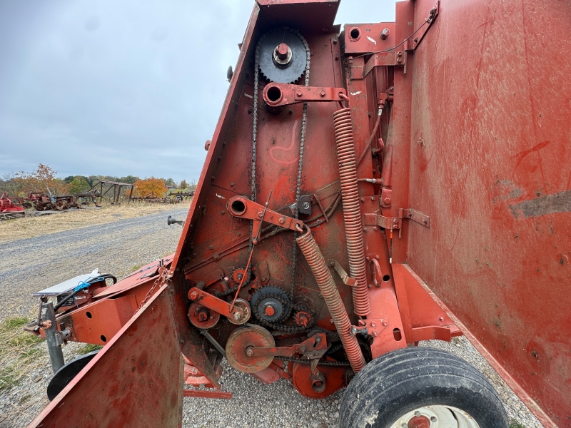 1994 Hesston 530 round baler at Baker & Sons Equipment in Ohio