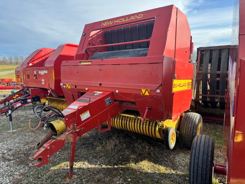 1995 New Holland 660 round baler for sale at Baker & Sons Equipment in Ohio