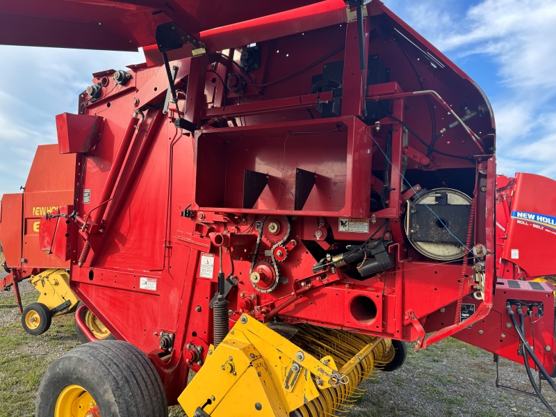 2006 New Holland BR740A round baler at Baker and Sons Equipment in Ohio