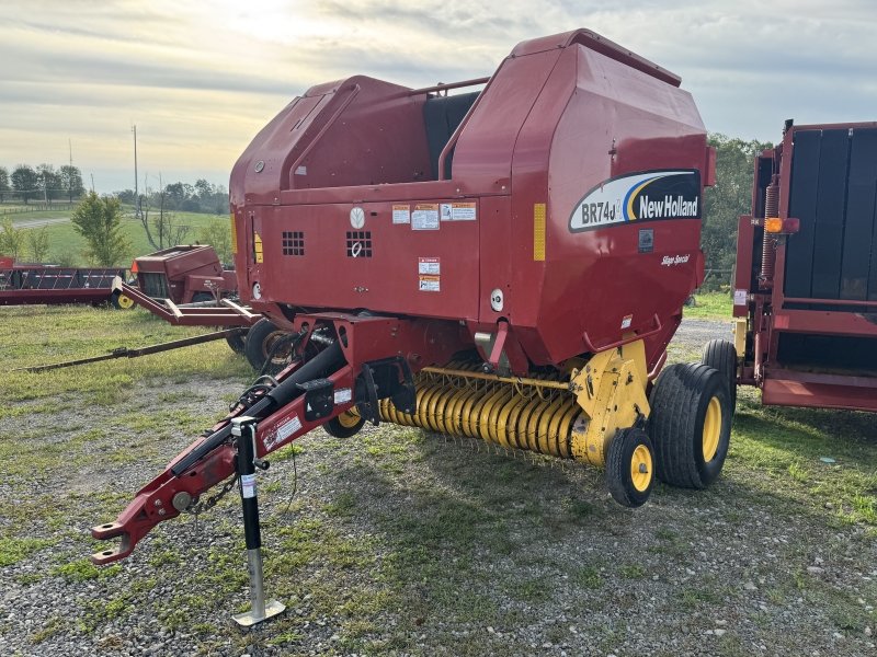 2006 New Holland BR740A round baler at Baker and Sons Equipment in Ohio