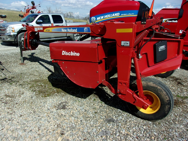 2013 new holland h7220 disc mower conditioner for sale at baker and sons in ohio