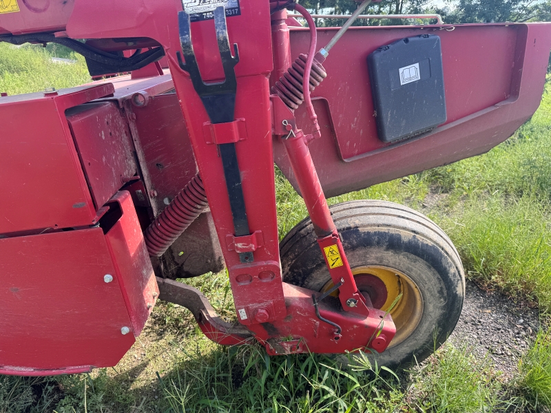 2022 New Holland 210R disc mower conditioner for sale at Baker and Sons in Ohio