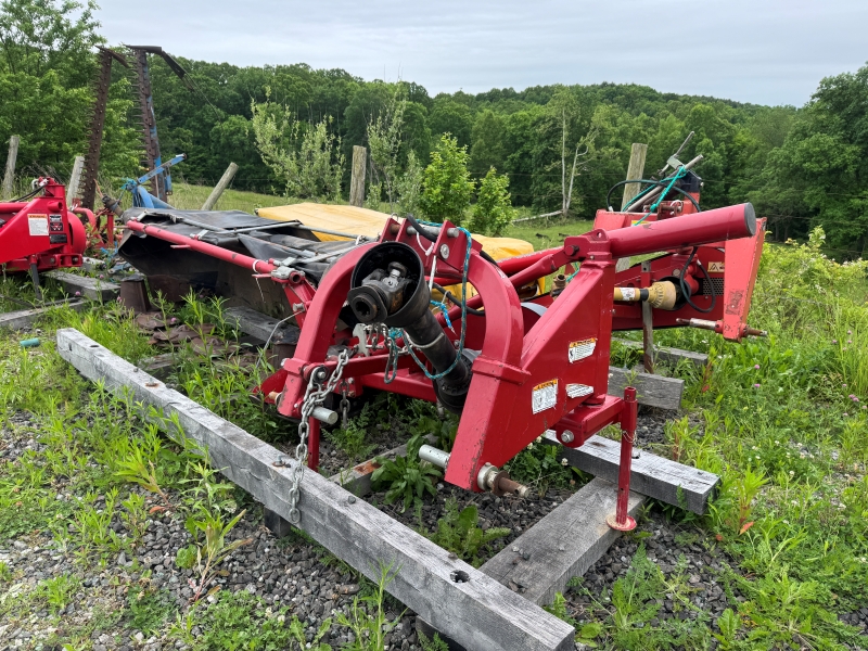 2012 New Holland HM236 disc mower for sale at Baker & Sons Equipment in Ohio