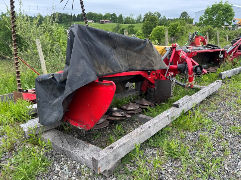 2009 Massey Ferguson 1326 disc mower for sale at Baker & Sons Equipment in Ohio