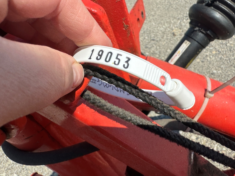 2012 Kuhn GMD600GIIHD disc mower for sale at Baker & Sons Equipment in Ohio