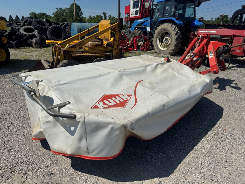 2012 Kuhn GMD600GIIHD disc mower for sale at Baker & Sons Equipment in Ohio