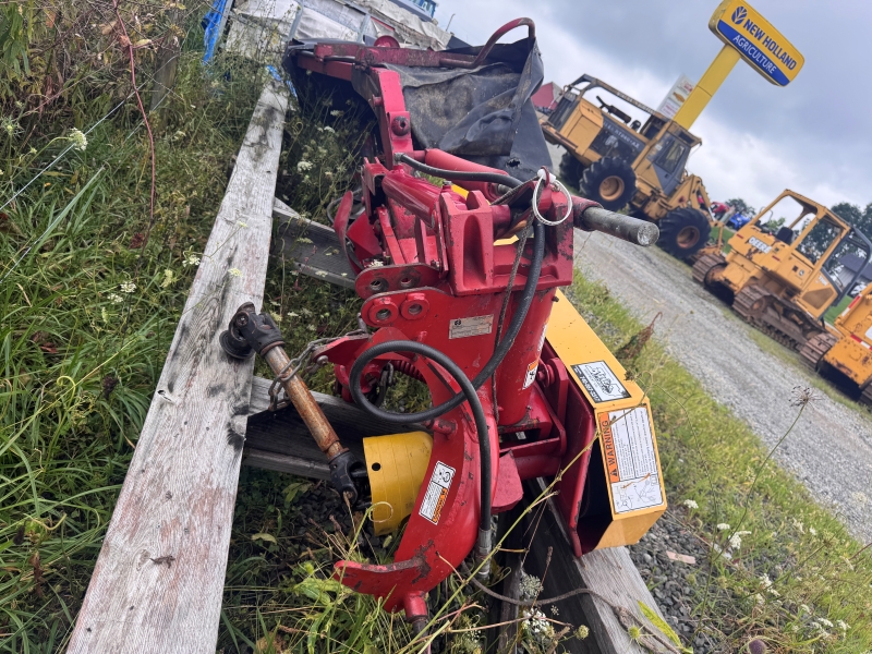 2005 New Holland 615 disc mower for sale at Baker & Sons Equipment in Ohio