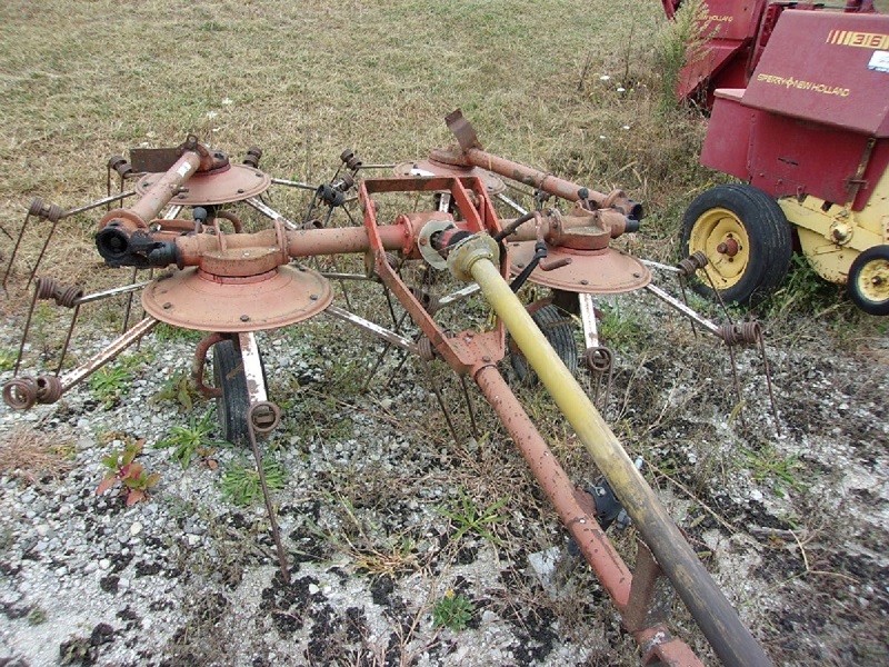 used kuhn gf452t tedder for sale at baker and sons in ohio
