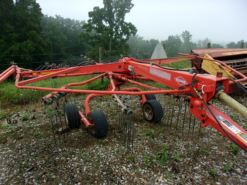 2002 Kuhn GA4120TH rotary rake for sale at Baker & Sons Equipment in Ohio