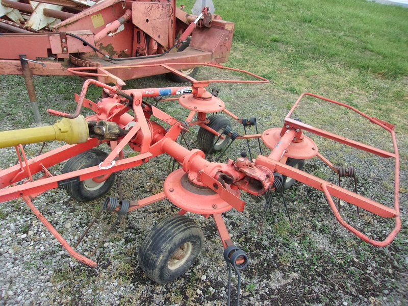 used kuhn gf440qt tedder for sale at baker & sons equipment in ohio