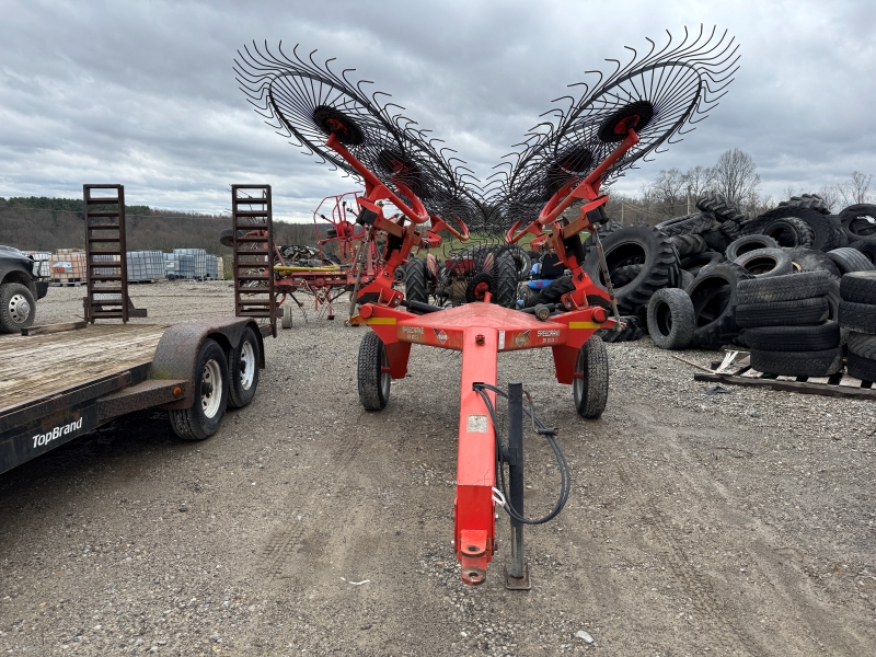 Used Kuhn SR110GII rake for sale at Baker & Sons Equipment in Ohio
